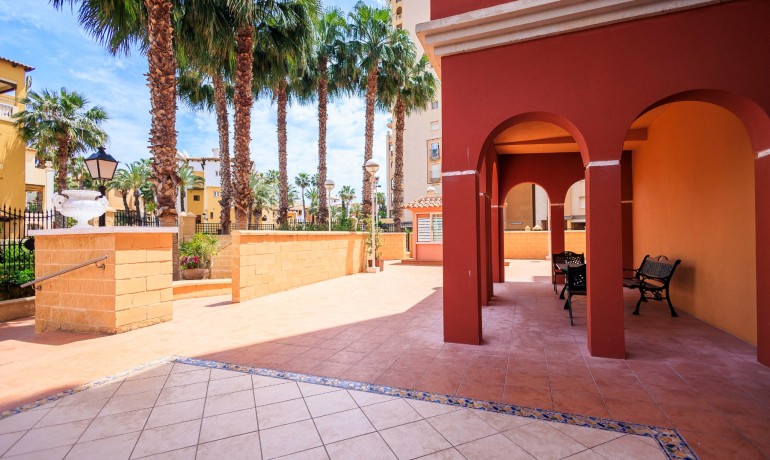 Sale - Apartment / Flat -
Torrevieja - Aldea del mar