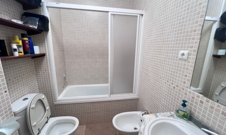 Sale - Apartment / Flat -
Orihuela - Entre Naranjos - Vistabella