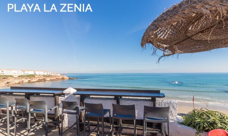 Herverkoop - Villa -
Orihuela Costa - La Zenia