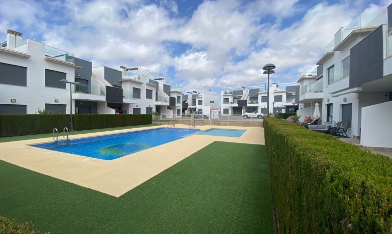 Sale - Apartment / Flat -
Pilar de la Horadada - Costa Blanca