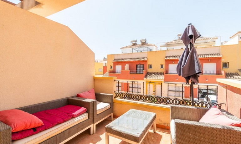 Sale - Townhouse -
Orihuela Costa - Los Dolses