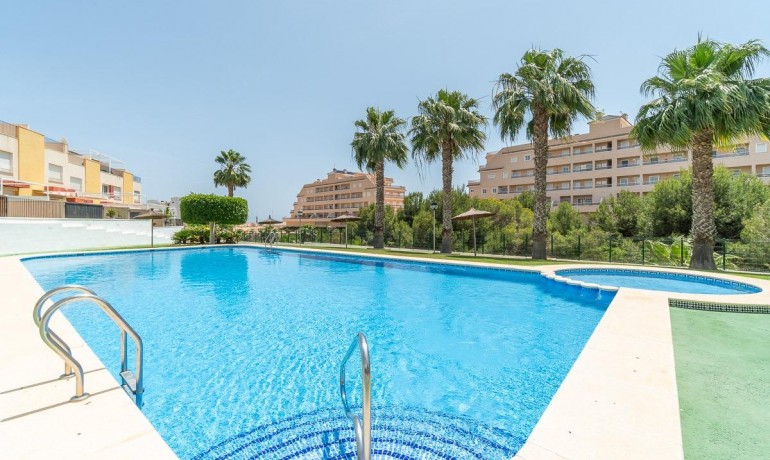 Sale - Townhouse -
Orihuela Costa - Los Dolses