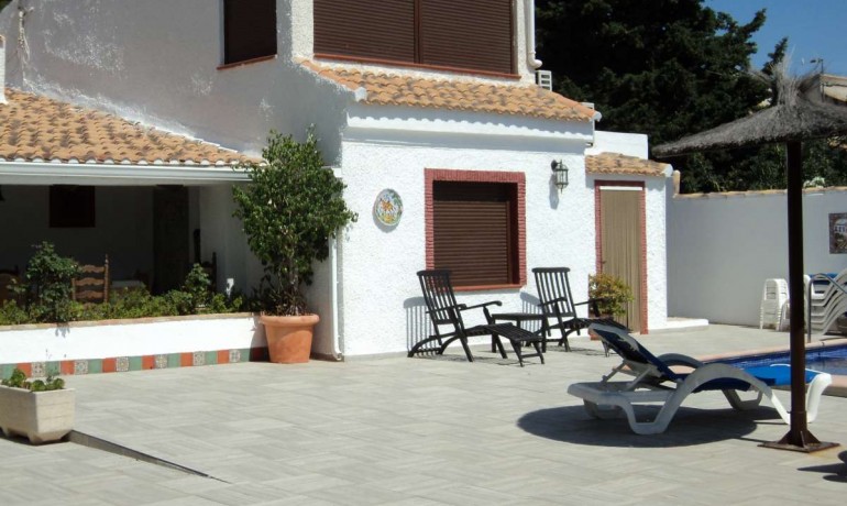 Venta - Villa -
