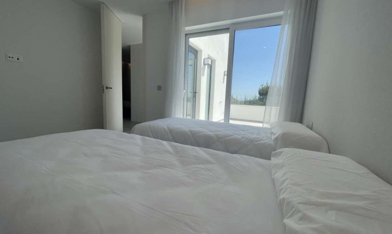 Sale - Villa -
Orihuela Costa* - Las Colinas Golf*