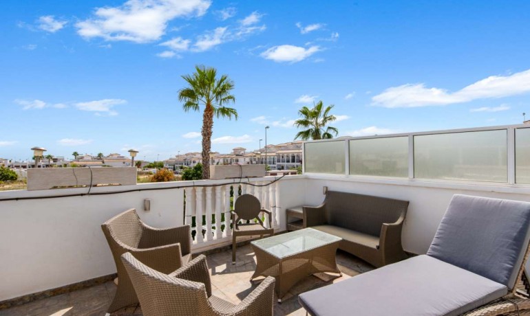 Herverkoop - Villa -
Torrevieja* - Punta Prima*