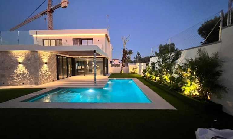 New Build - Townhouse -
Orihuela Costa* - Montezenia*