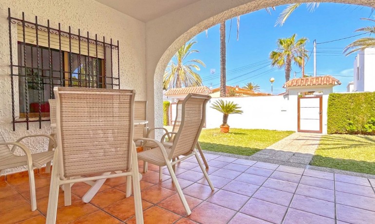 Sale - Villa -
Orihuela Costa - Cabo Roig