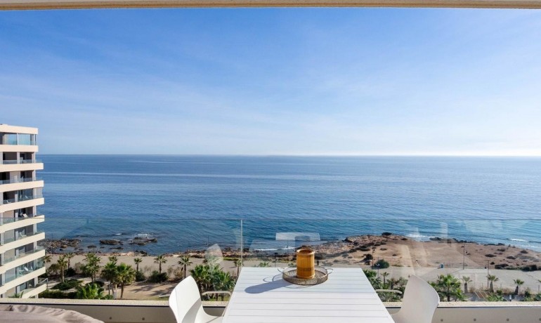 Sale - Apartment / Flat -
Orihuela Costa - Punta Prima