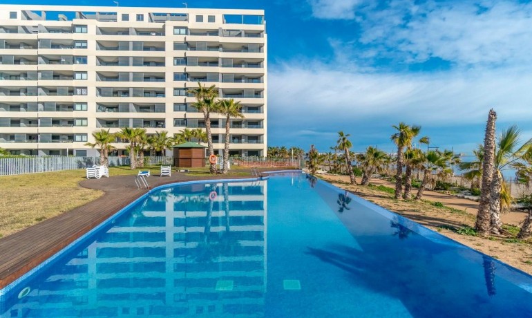 Sale - Apartment / Flat -
Orihuela Costa - Punta Prima