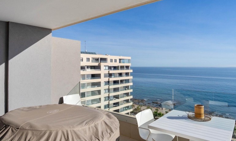 Sale - Apartment / Flat -
Orihuela Costa - Punta Prima