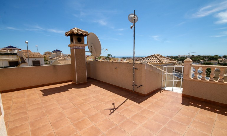 Sale - Villa -
Orihuela Costa* - Villamartin*