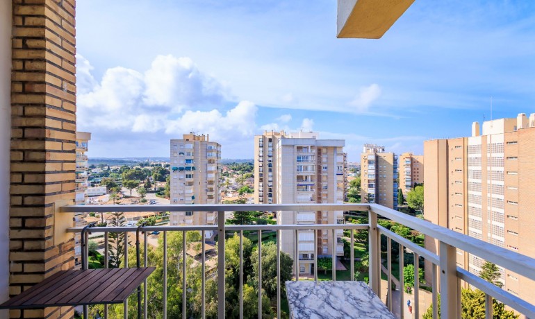 Sale - Apartment / flat -
Orihuela Costa - Dehesa de Campoamor