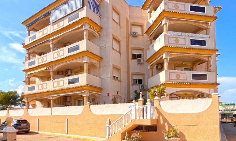 Herverkoop - Appartement / flat -
Orihuela Costa - La Zenia