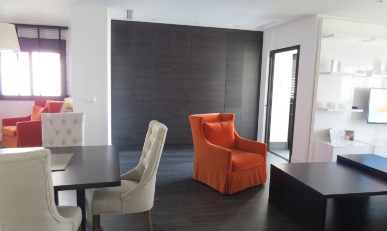 Revente - Appartement -
Guardamar del Segura - Urbanizaciones