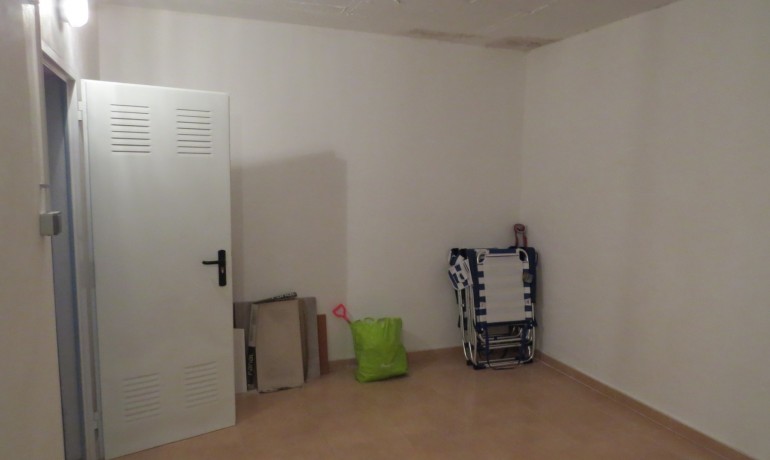 Revente - Appartement -
Guardamar del Segura - Urbanizaciones