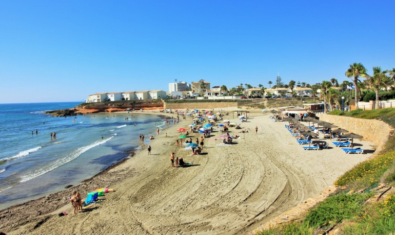 Herverkoop - Herenhuis -
Playa Flamenca