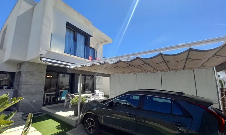 Sale - Villa -
Orihuela* - Vistabella Golf*