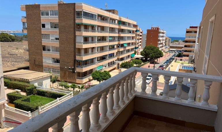 Revente - Appartement -
Punta Prima - Punta Prima Torrevieja