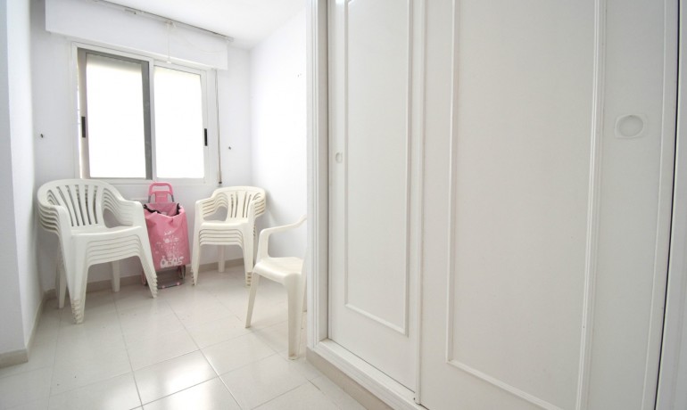 Revente - Appartement -
Torrevieja