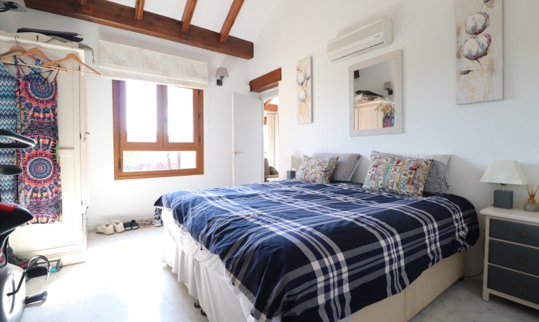 Sale - Villa -
Algorfa* - La Finca Golf*