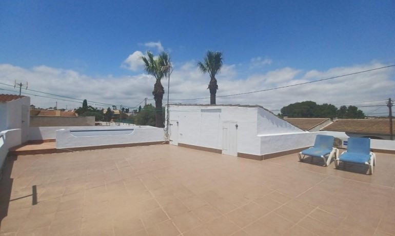 Herverkoop - Villa -
Orihuela Costa* - Montezenia*