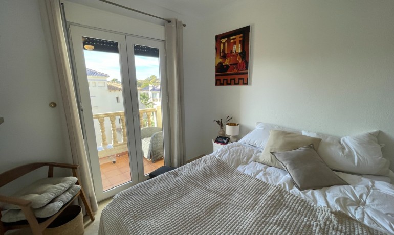 Sale - Apartment / Flat -
Orihuela Costa - Las Ramblas