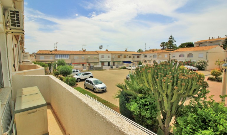 Herverkoop - Huis -
Orihuela Costa* - Cabo Roig*