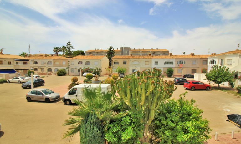 Herverkoop - Huis -
Orihuela Costa* - Cabo Roig*