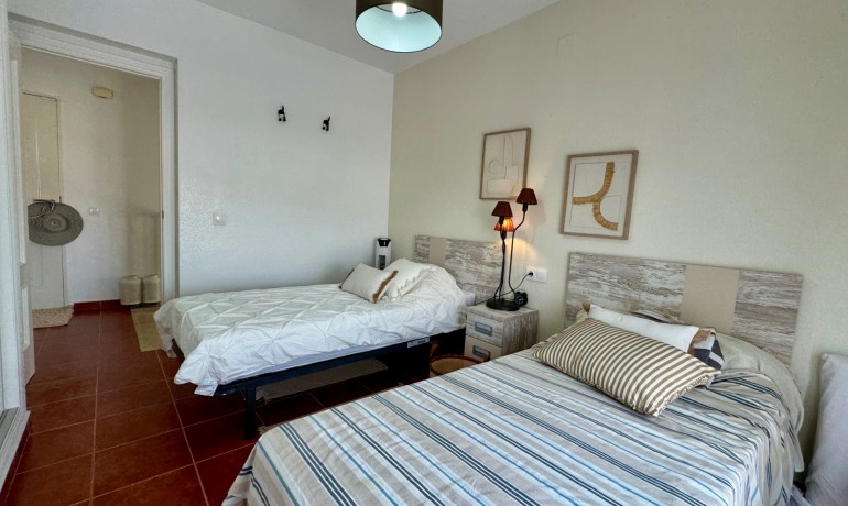 Sale - Villa -
San Miguel de Salinas - Blue Lagoon - El Galan