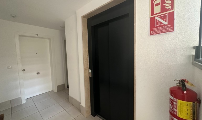 Revente - Appartement -
Orihuela - Villamartín