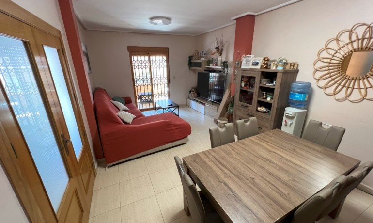 Sale - Townhouse -
Rafal