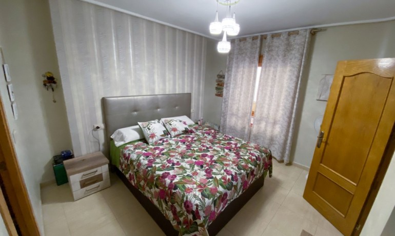 Sale - House -
Alicante* - Rafal*