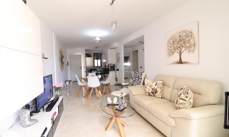 Sale - Apartment / Flat -
Orihuela Costa