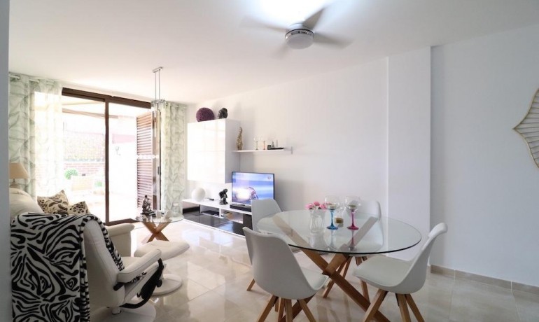 Sale - Apartment / Flat -
Orihuela Costa