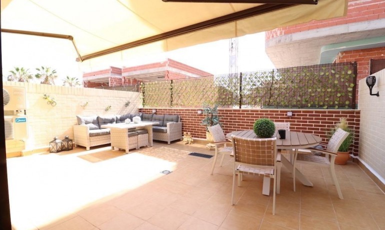 Sale - Apartment / Flat -
Orihuela Costa