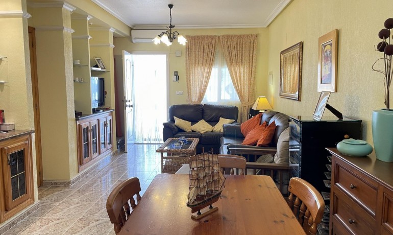 Sale - Townhouse -
Orihuela Costa* - Villamartin*