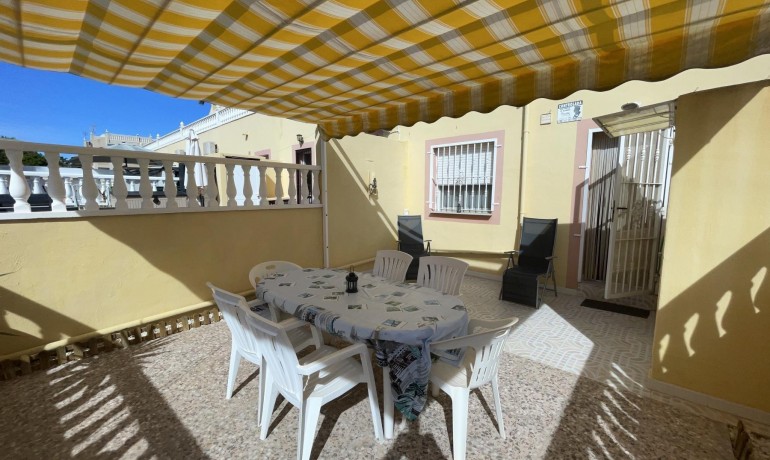 Sale - Townhouse -
Orihuela Costa* - Villamartin*