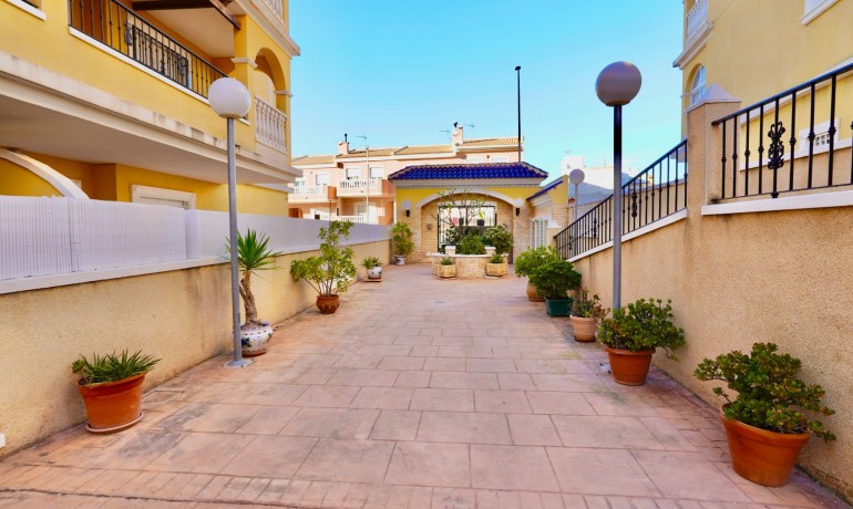 Sale - Apartment / Flat -
Algorfa - Inland