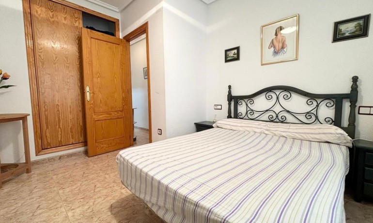 Revente - Appartement -
Torrevieja - Playa del Cura