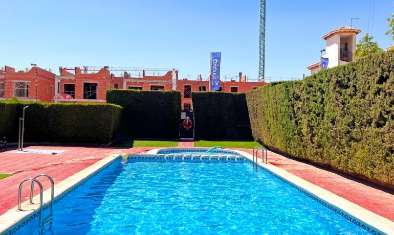 Sale - Villa -
Orihuela Costa - Punta Prima