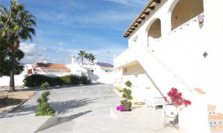 Sale - Villa -
Alfas del Pí - Alfaz del Pi