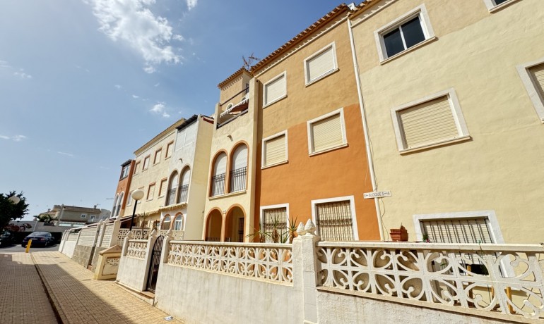 Herverkoop - Appartement / Flat -
Torrevieja