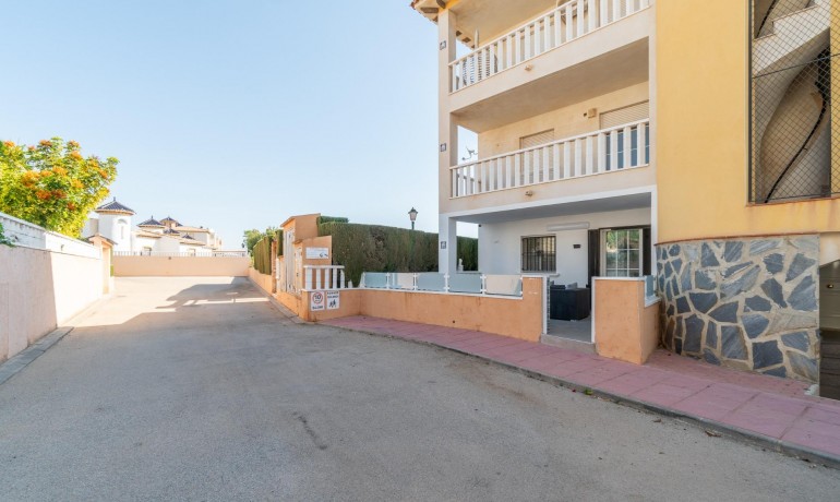 Revente - Appartement / Flat -
Orihuela Costa* - Lomas de Cabo Roig*