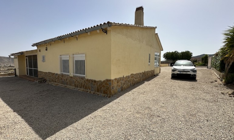 Herverkoop - Villa -
Hondón de los Fráiles - HONDON DE LOS FRAILES