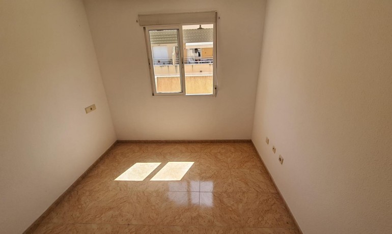 Herverkoop - Appartement / Flat -
Torrevieja