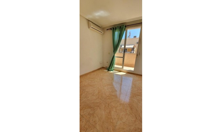 Herverkoop - Appartement / Flat -
Torrevieja