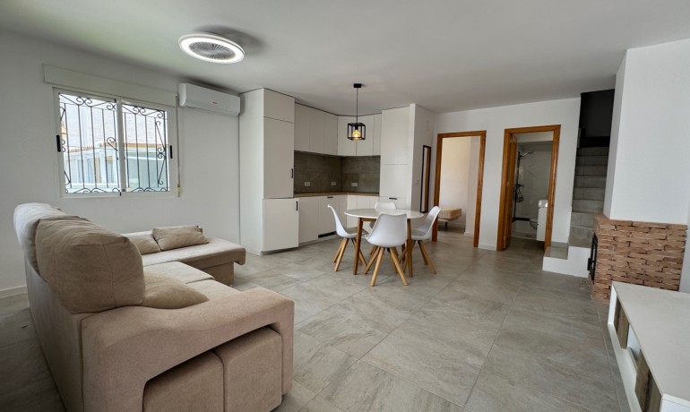 Revente - Maison - Quadruple -
Orihuela Costa - Los Altos