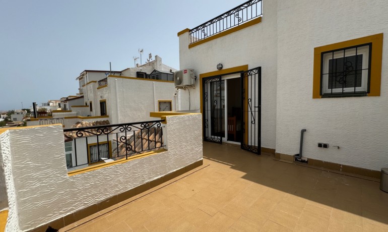 Revente - Maison - Quadruple -
Orihuela Costa - Los Altos