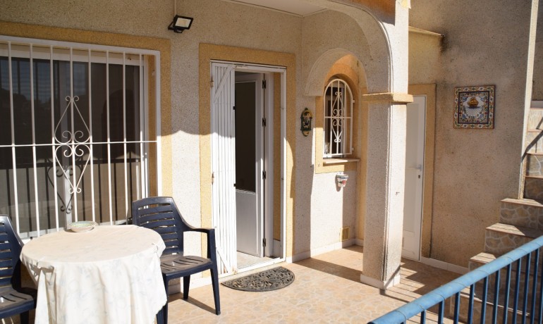 Sale - Apartment / Flat -
Orihuela Costa - Villamartín