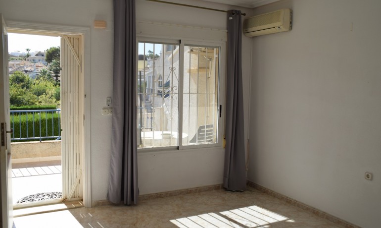 Revente - Appartement -
Orihuela Costa - Villamartín